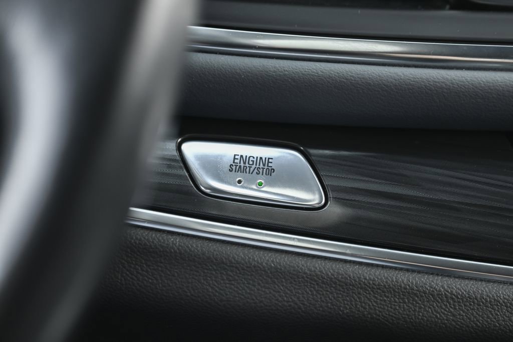 Used 2024 Buick Enclave Essence w/ Sport Touring Edition image 29