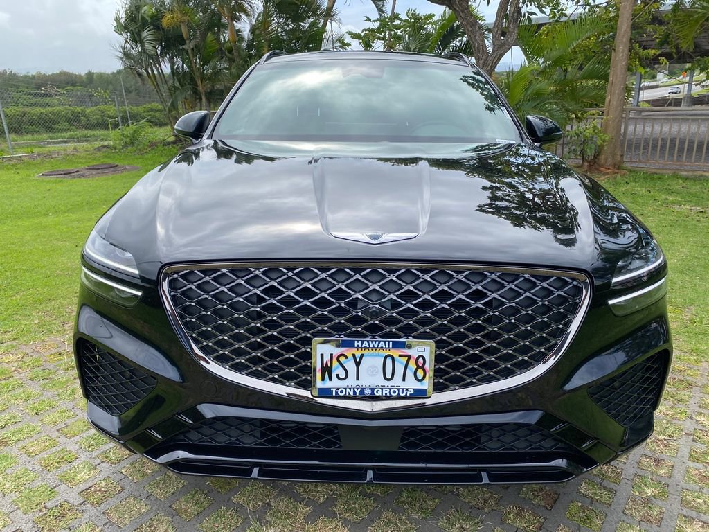 Certified 2023 Genesis GV70 2.5T w/ Sport Prestige Package image 2