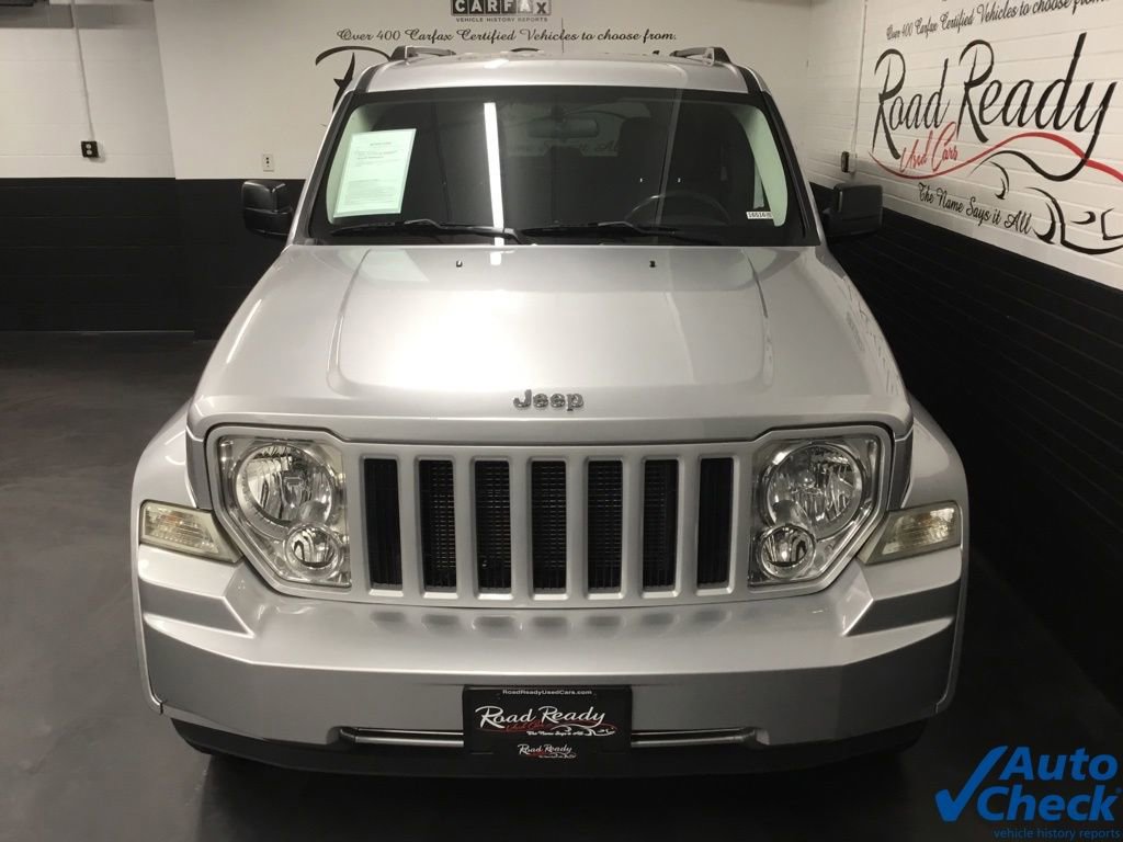 Used 2012 Jeep Liberty Sport w/ Popular Equipment Group AWD/4WD image 4