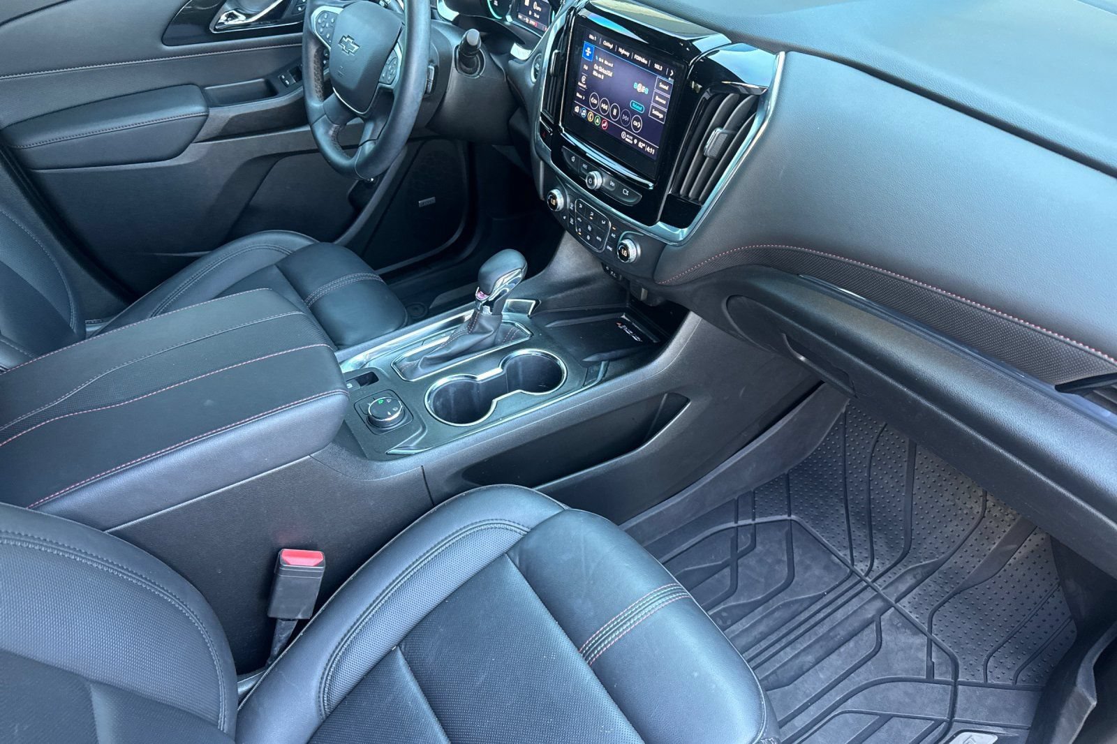 Used 2023 Chevrolet Traverse RS AWD/4WD image 20