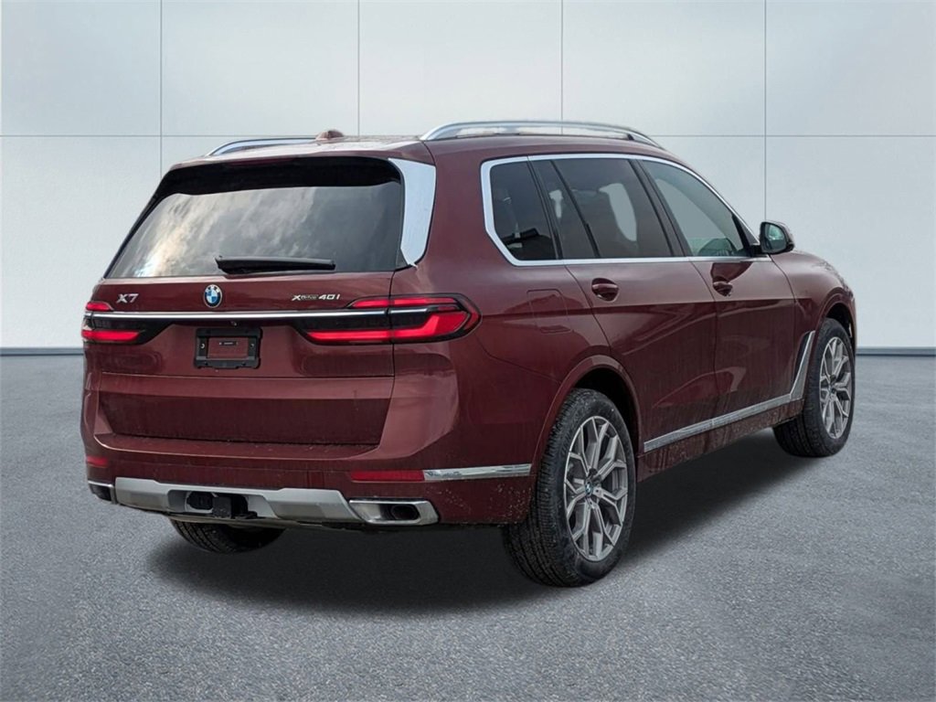 New 2025 BMW X7 xDrive40i w/ Premium Package image 3
