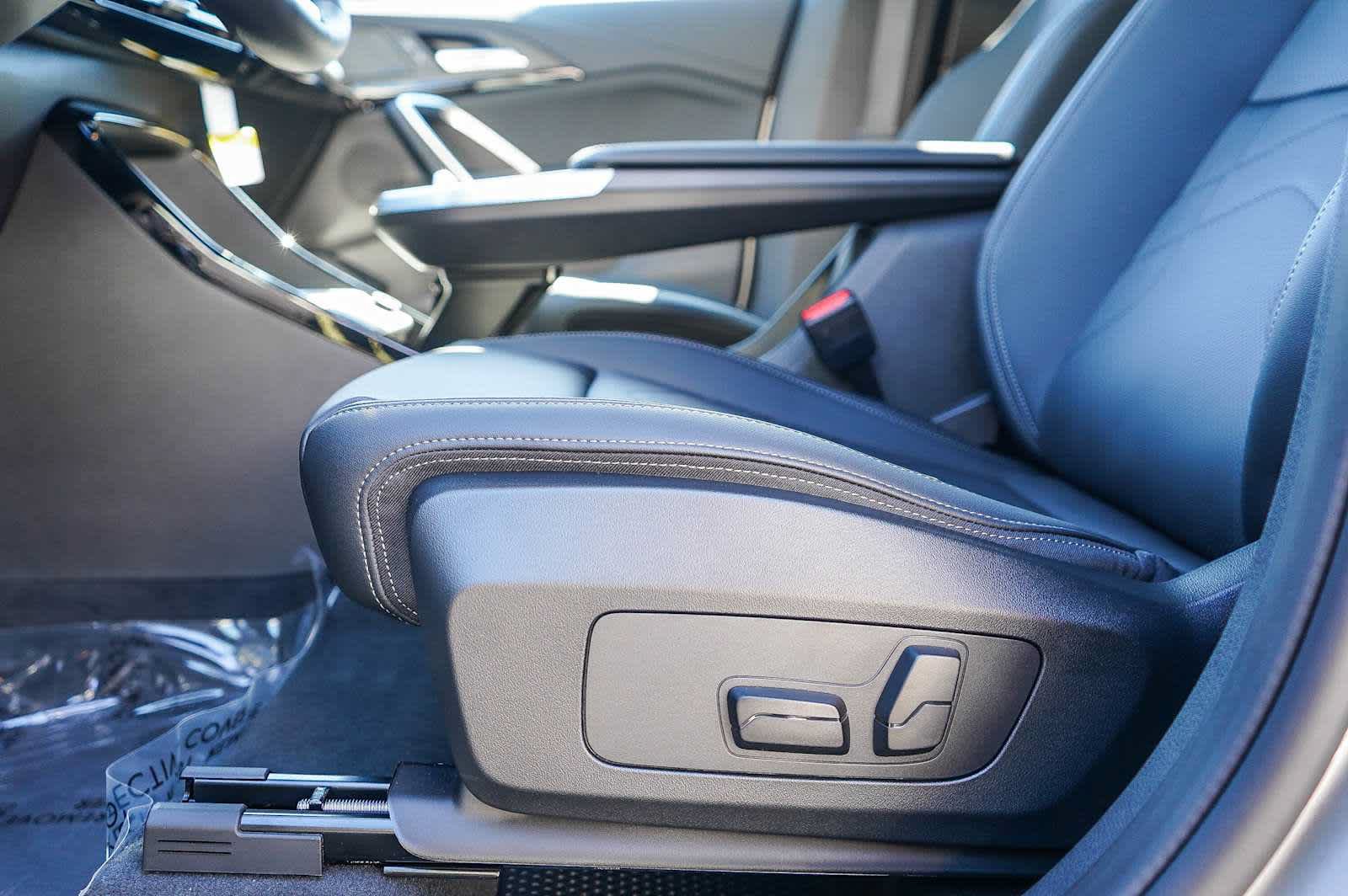 New 2027 BMW X1 xDrive28i AWD/4WD image 16