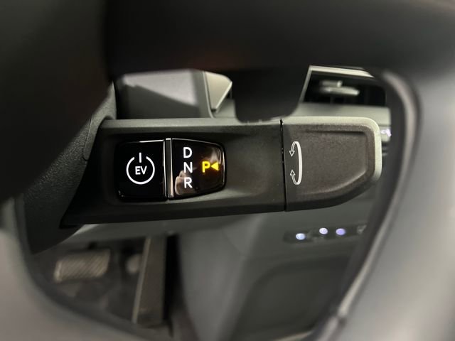 Used 2024 Kia EV9 Wind image 20