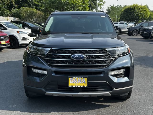 Certified 2023 Ford Explorer XLT w/ Equipment Group 202A AWD/4WD image 2