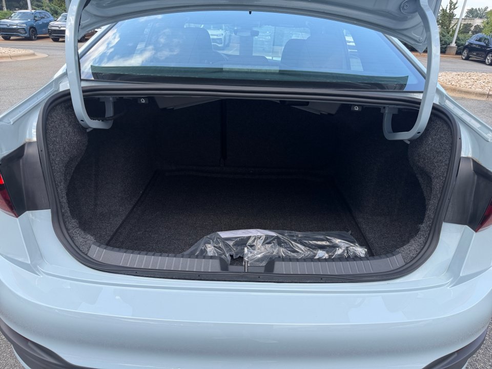 Certified 2026 Volkswagen Jetta Sport FWD image 15