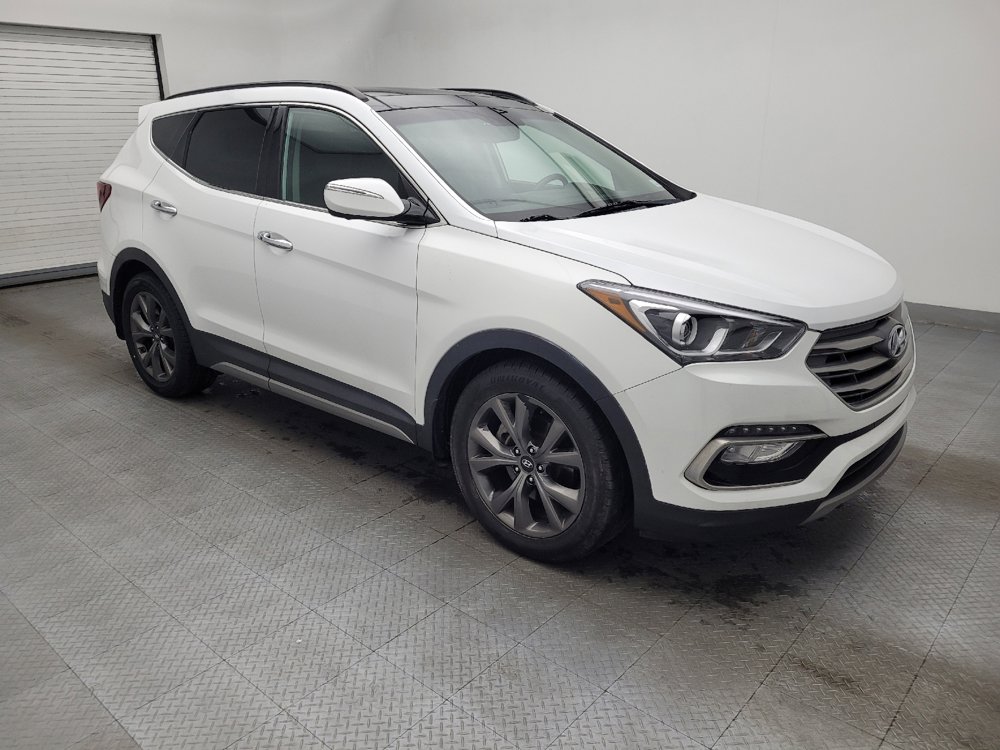 Used 2018 Hyundai Santa Fe Sport image 11