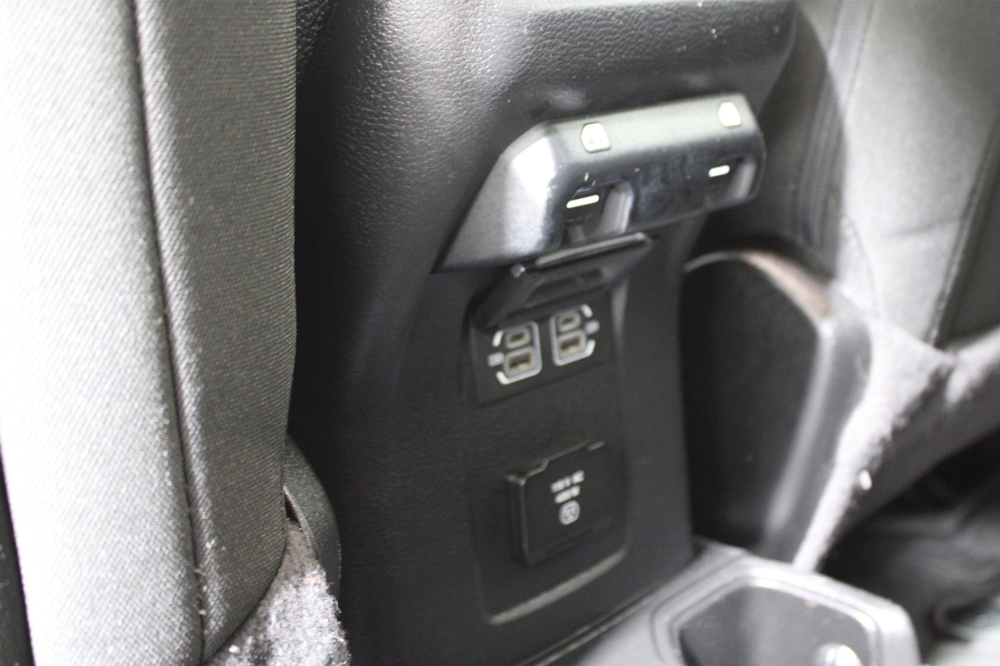 Used 2023 Jeep Gladiator Sport image 25