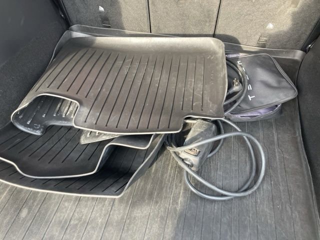 Used 2021 Tesla Model Y Long Range image 31