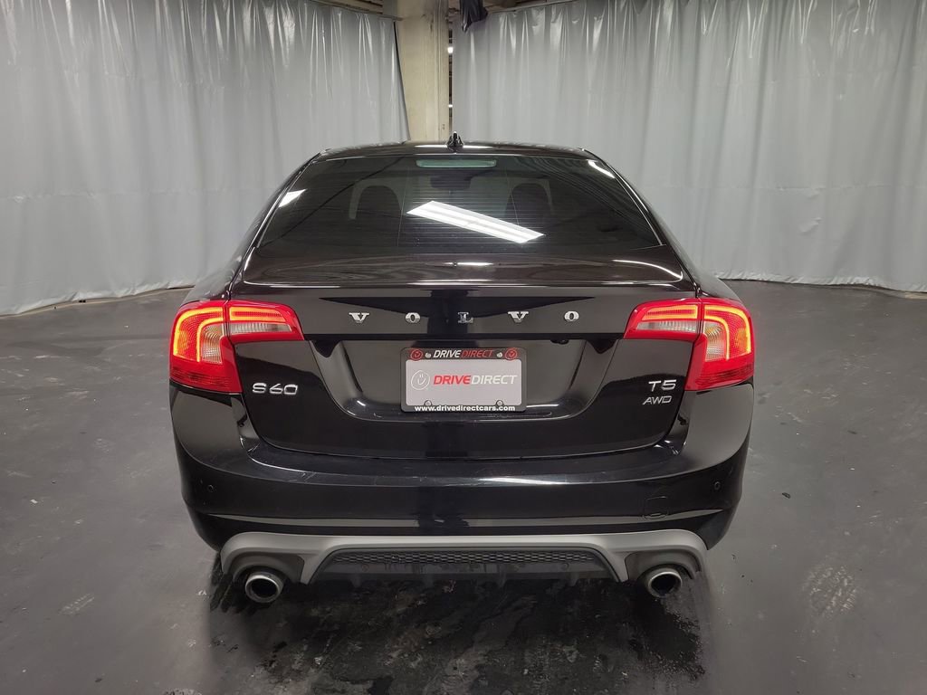 Used 2018 Volvo S60 T5 Dynamic w/ Vision Package image 7