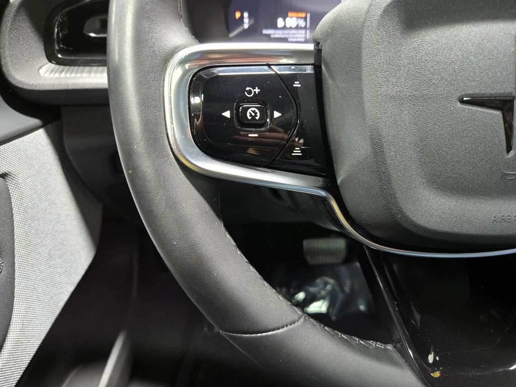 Used 2022 Polestar Polestar 2 w/ Performance Package image 15