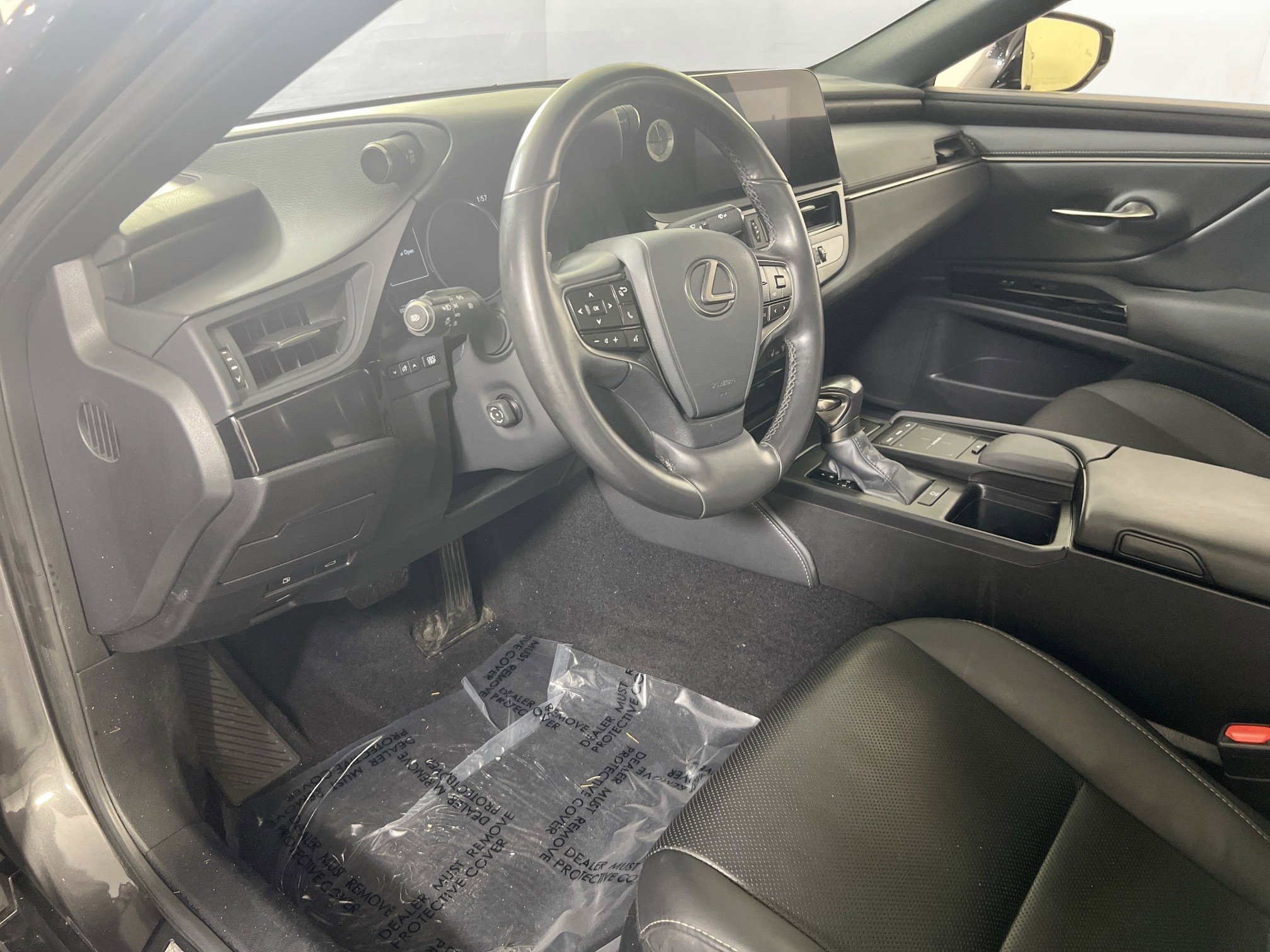 Used 2022 Lexus ES 350 w/ Premium Package image 9