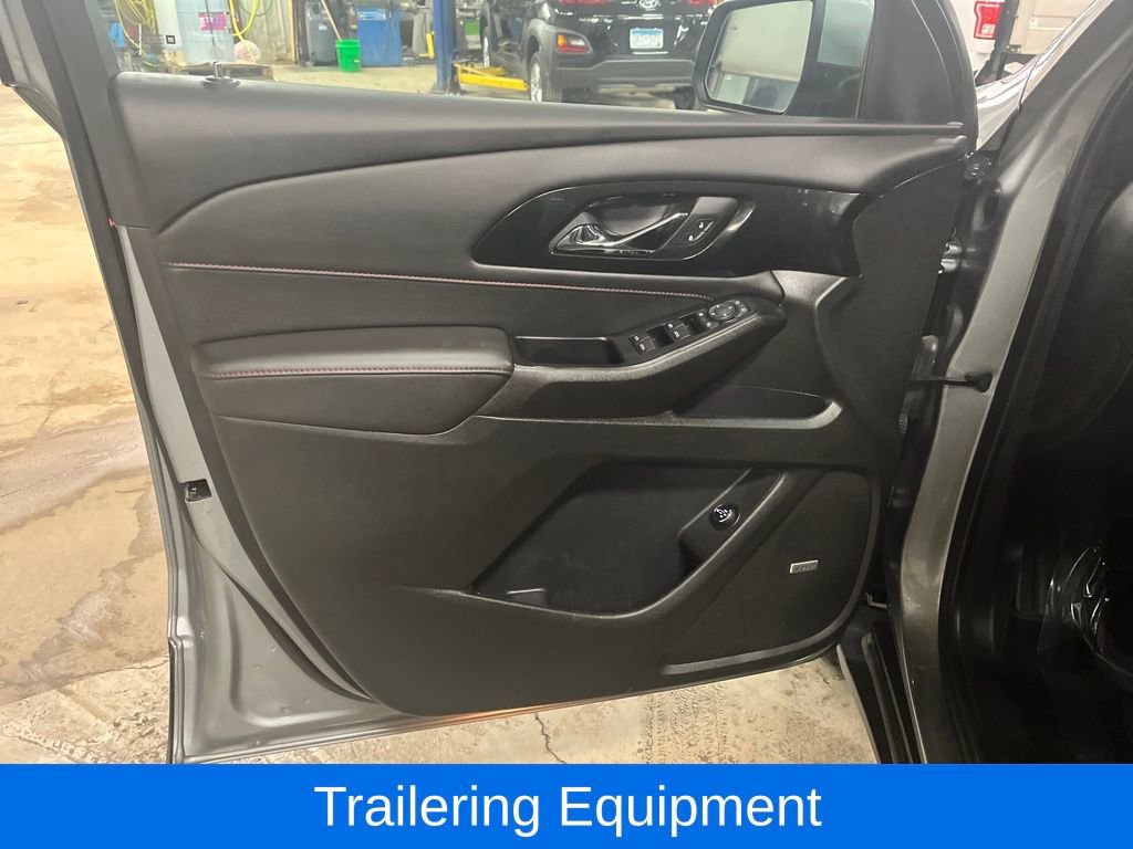 Used 2023 Chevrolet Traverse RS image 12