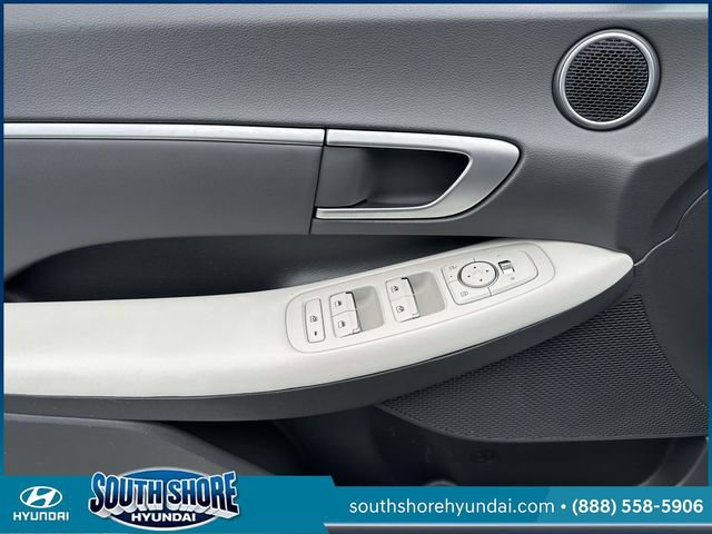 Certified 2024 Hyundai Sonata SEL w/ Convenience Package FWD image 17
