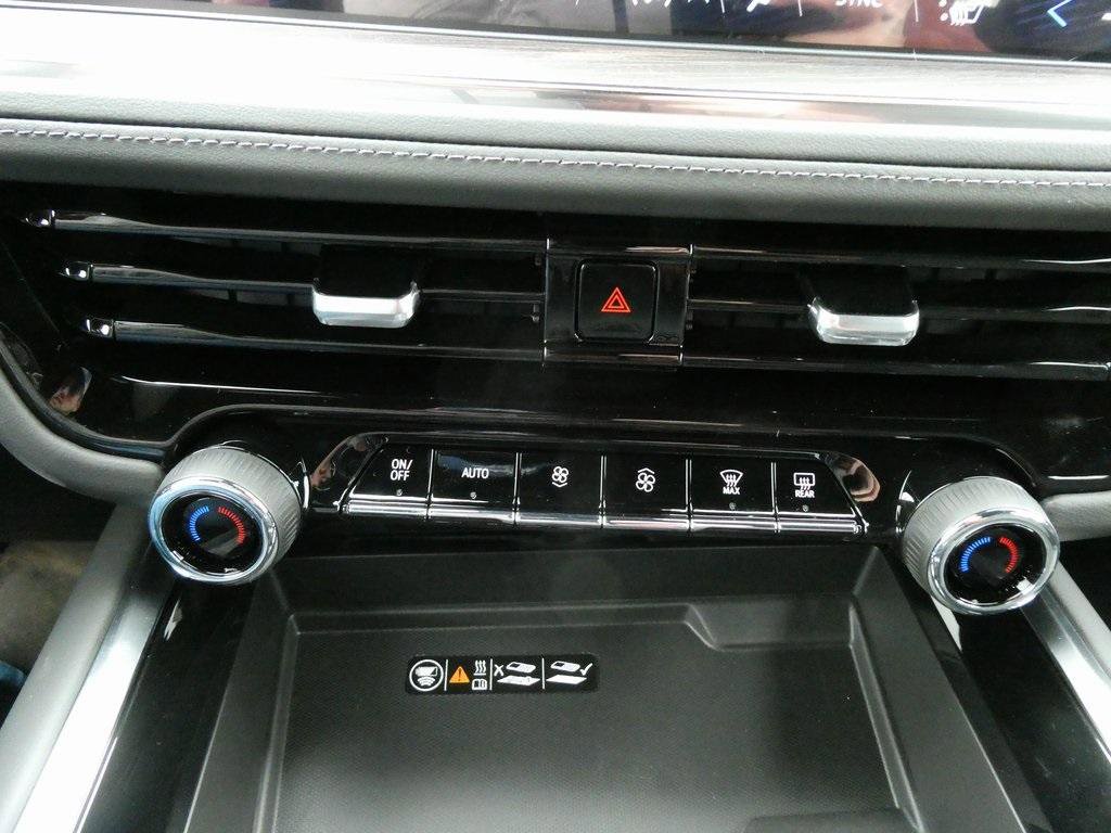 New 2026 Chevrolet Suburban Z71 w/ Z71 Off-Road Package image 29