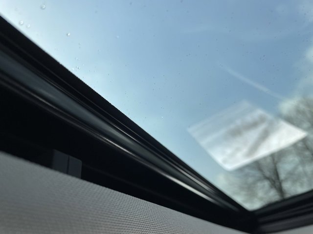 Used 2016 Volvo S60 T5 w/ Climate Package image 11