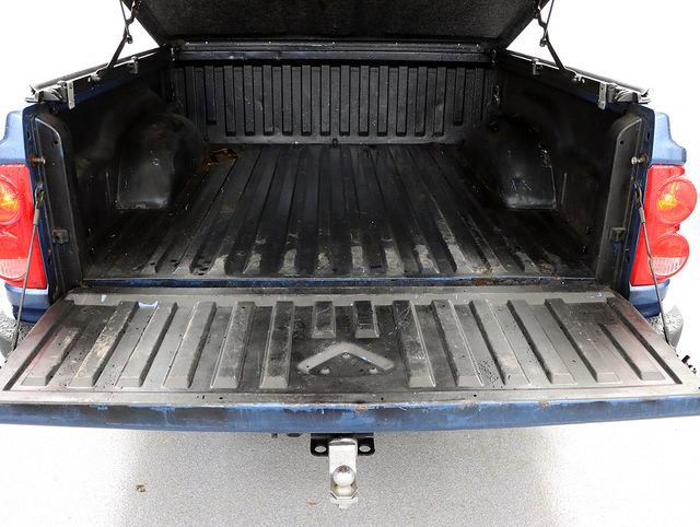 Used 2005 Dodge Dakota ST image 8