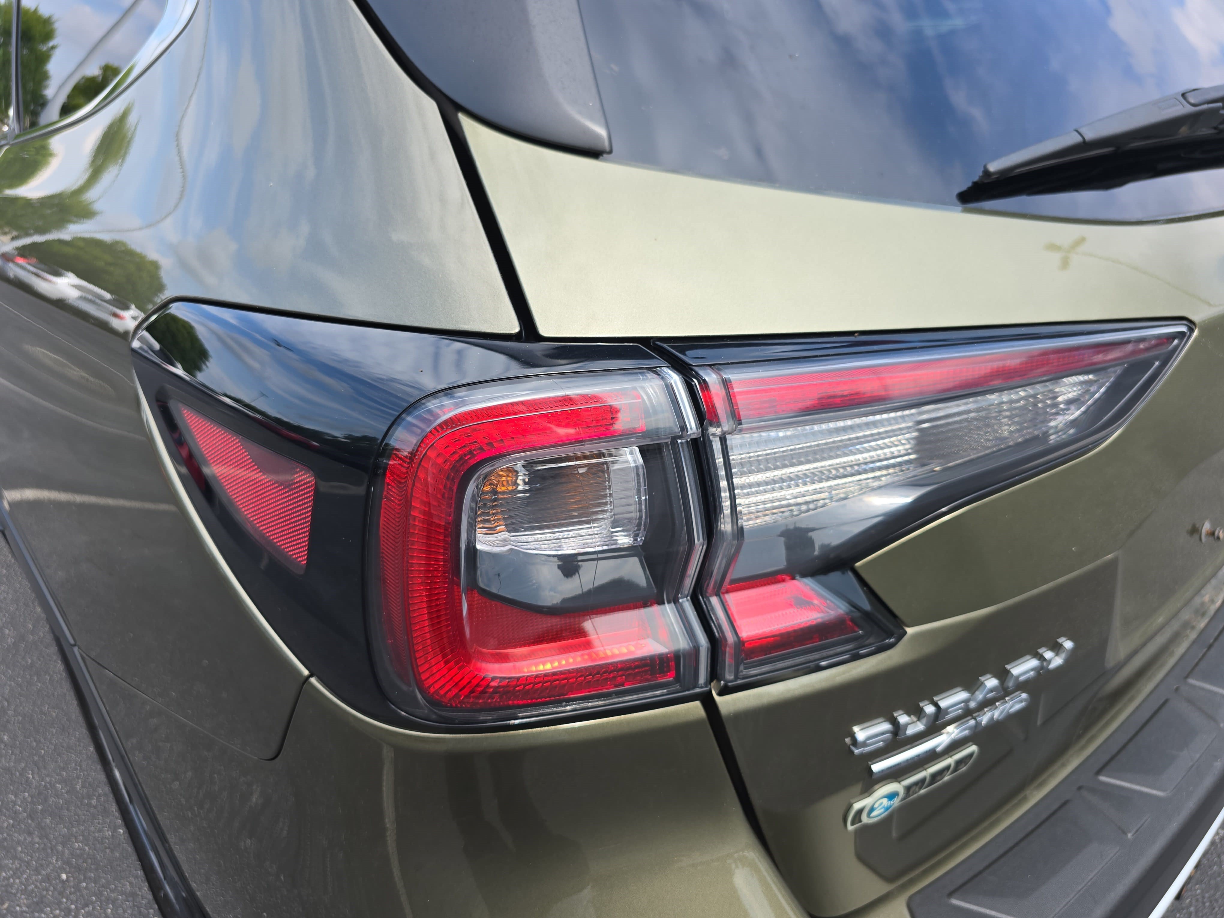 Used 2022 Subaru Outback Touring XT AWD/4WD image 36