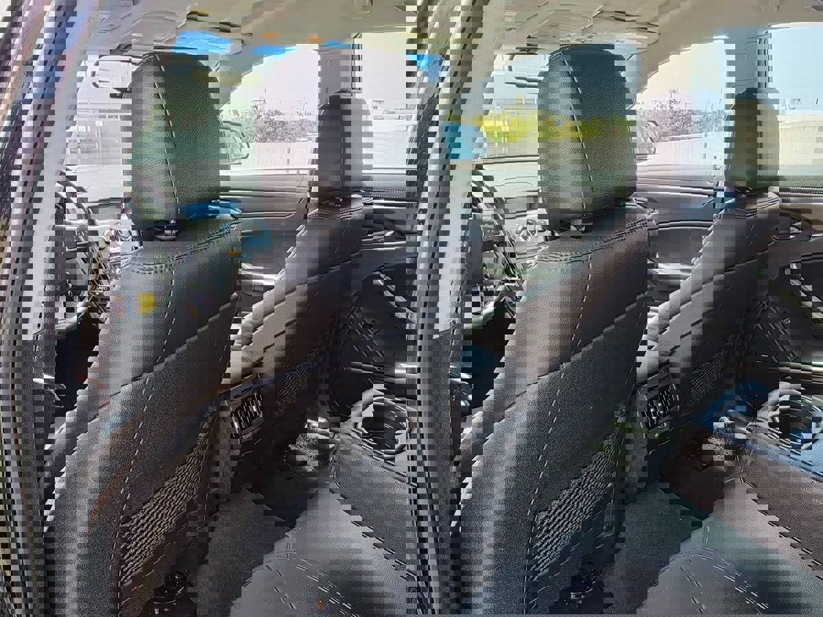 Used 2010 Cadillac CTS Sedan image 18