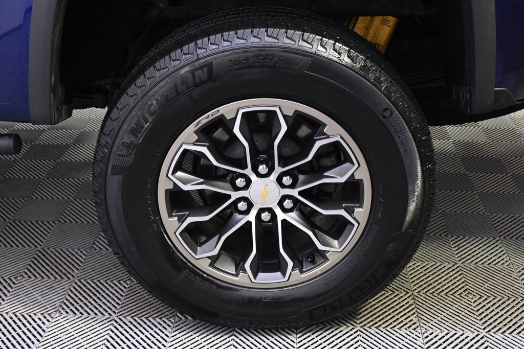 Used 2017 Chevrolet Colorado ZR2 image 20