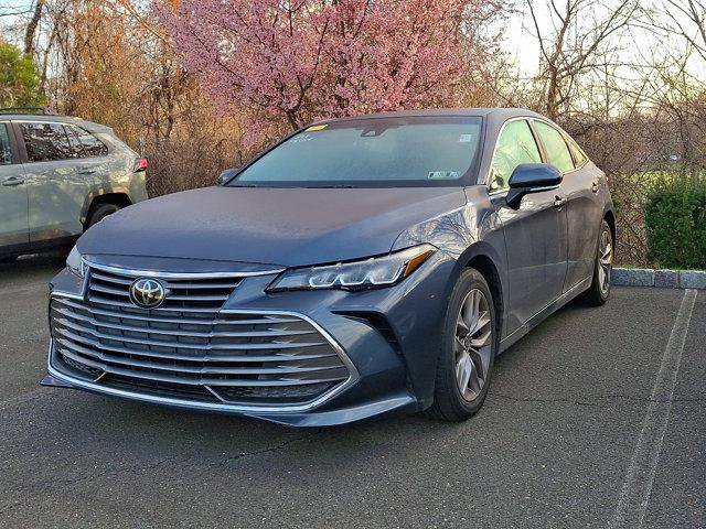 Certified 2021 Toyota Avalon XLE w/ Moonroof Package image 5