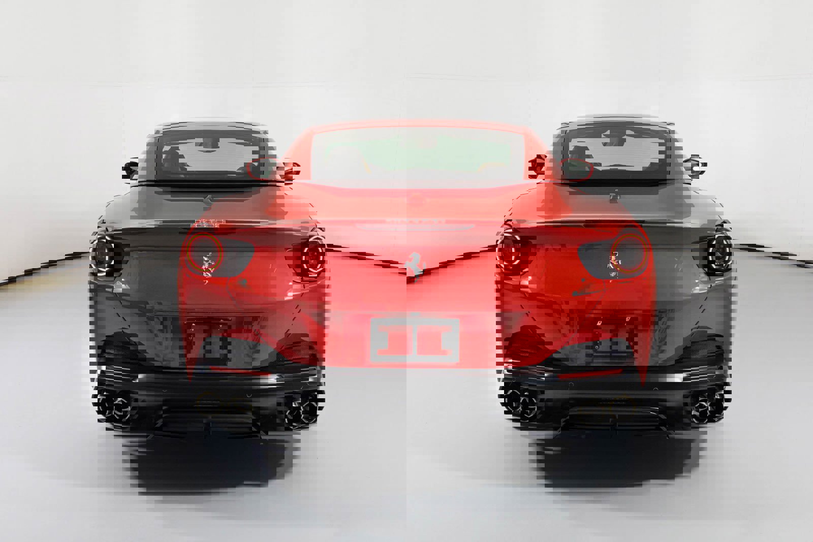 Used 2020 Ferrari Portofino image 13