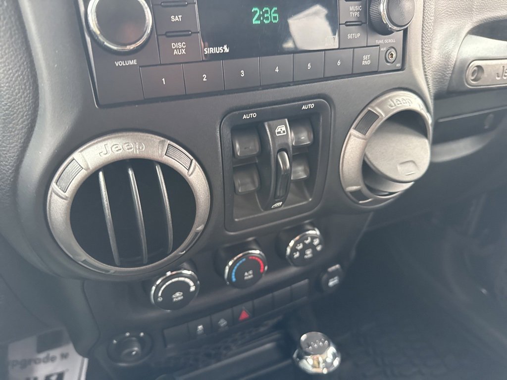 Used 2015 Jeep Wrangler Unlimited Sport w/ Quick Order Package 24S image 36