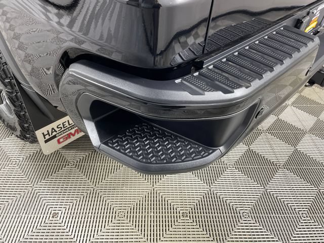 New 2026 GMC Sierra 1500 AT4 w/ AT4 Premium Package AWD/4WD image 18