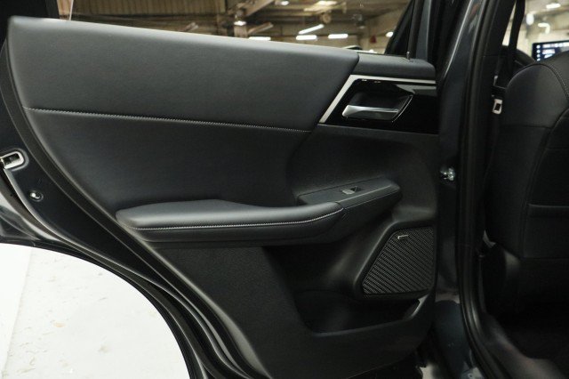 New 2026 Mitsubishi Outlander LE FWD image 25