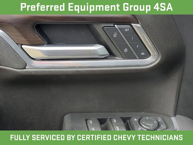 Certified 2025 GMC Sierra 1500 SLT AWD/4WD image 21