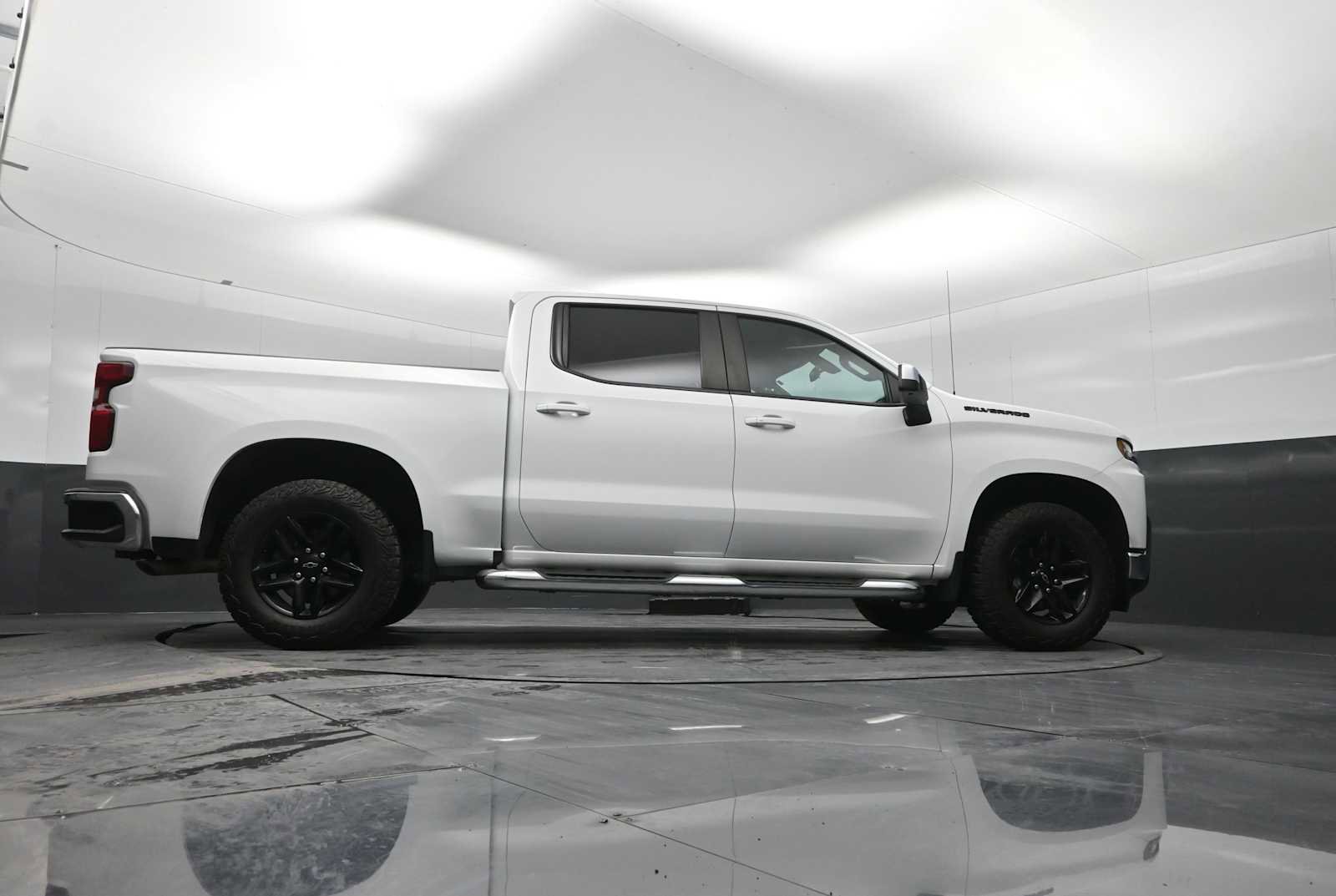 Used 2021 Chevrolet Silverado 1500 LT w/ Bed Protection Package image 30