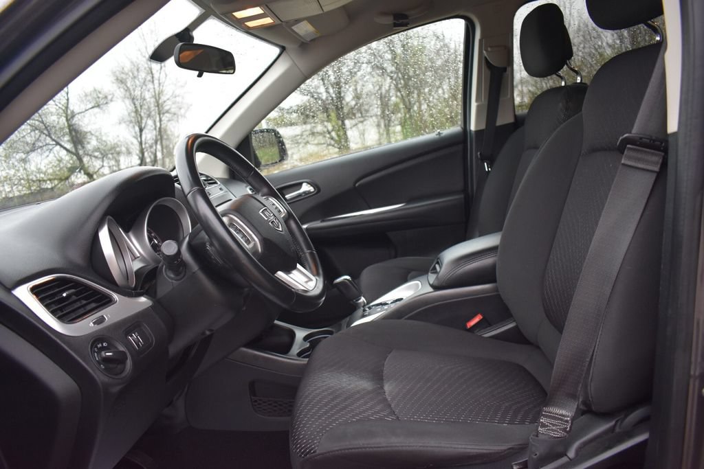 Used 2019 Jeep Cherokee Limited w/ Luxury Group AWD/4WD image 61
