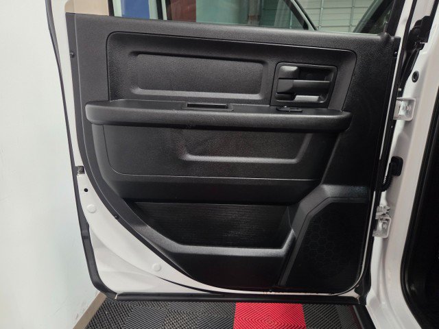 Used 2018 RAM 3500 Tradesman w/ Chrome Appearance Group AWD/4WD image 42