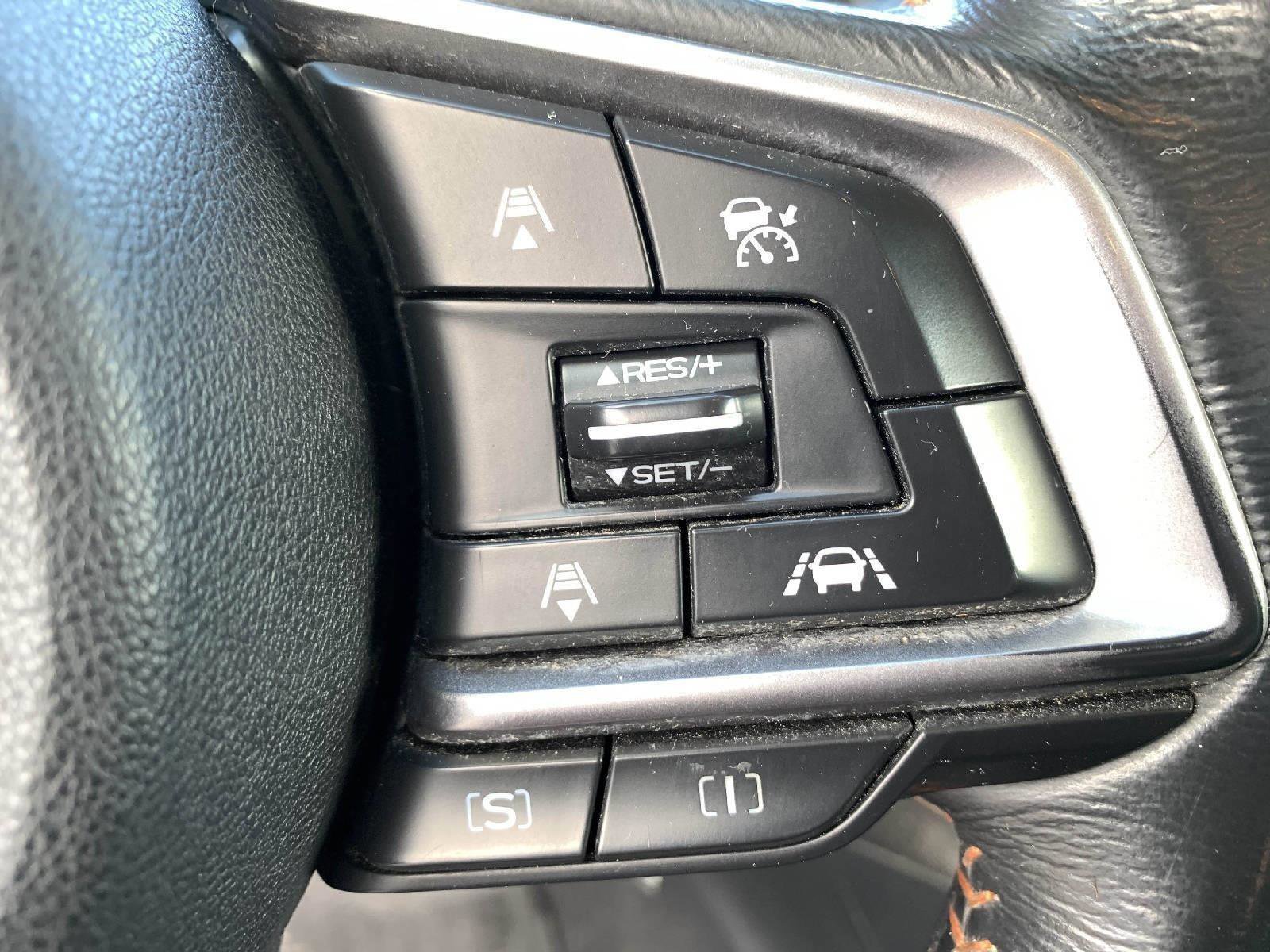 Used 2020 Subaru Crosstrek 2.0i Premium w/ Popular Package #2 image 17