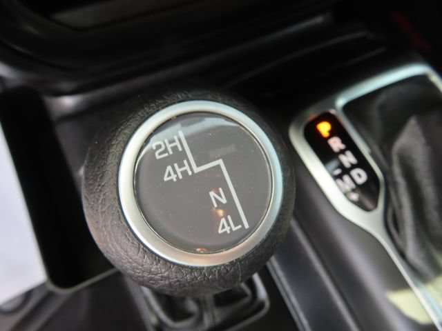 Used 2021 Jeep Gladiator Sport AWD/4WD image 38