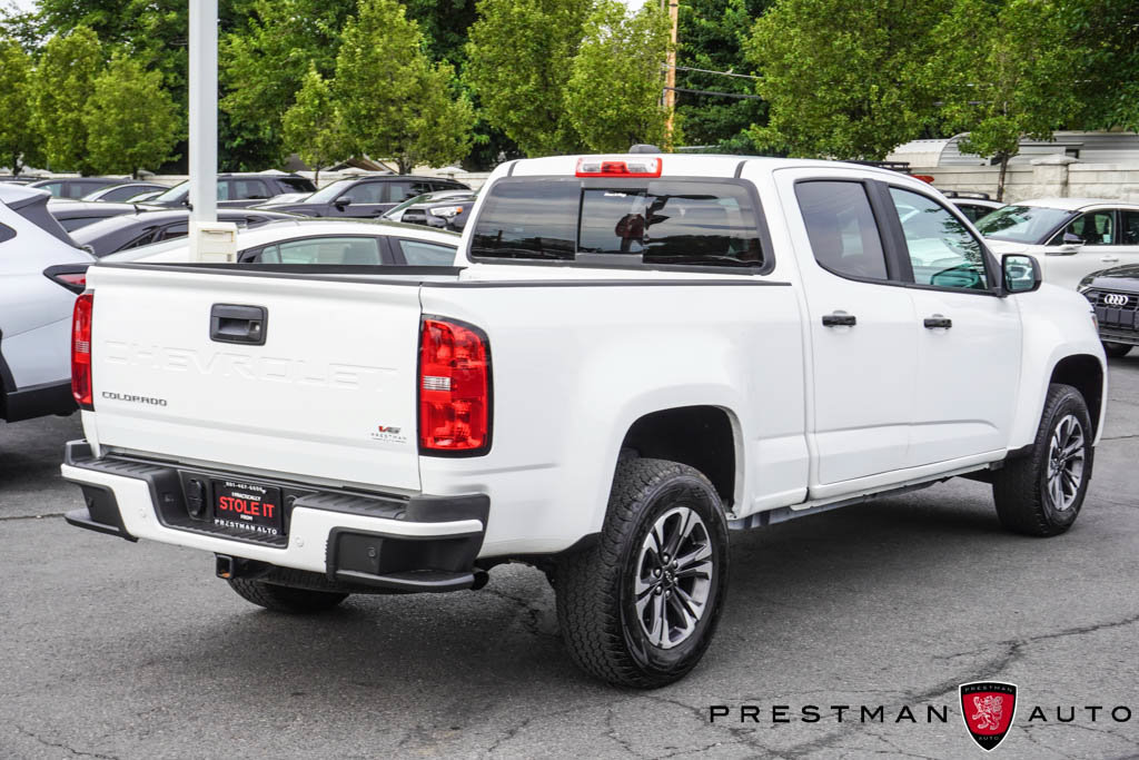 Used 2022 Chevrolet Colorado Z71 AWD/4WD image 17