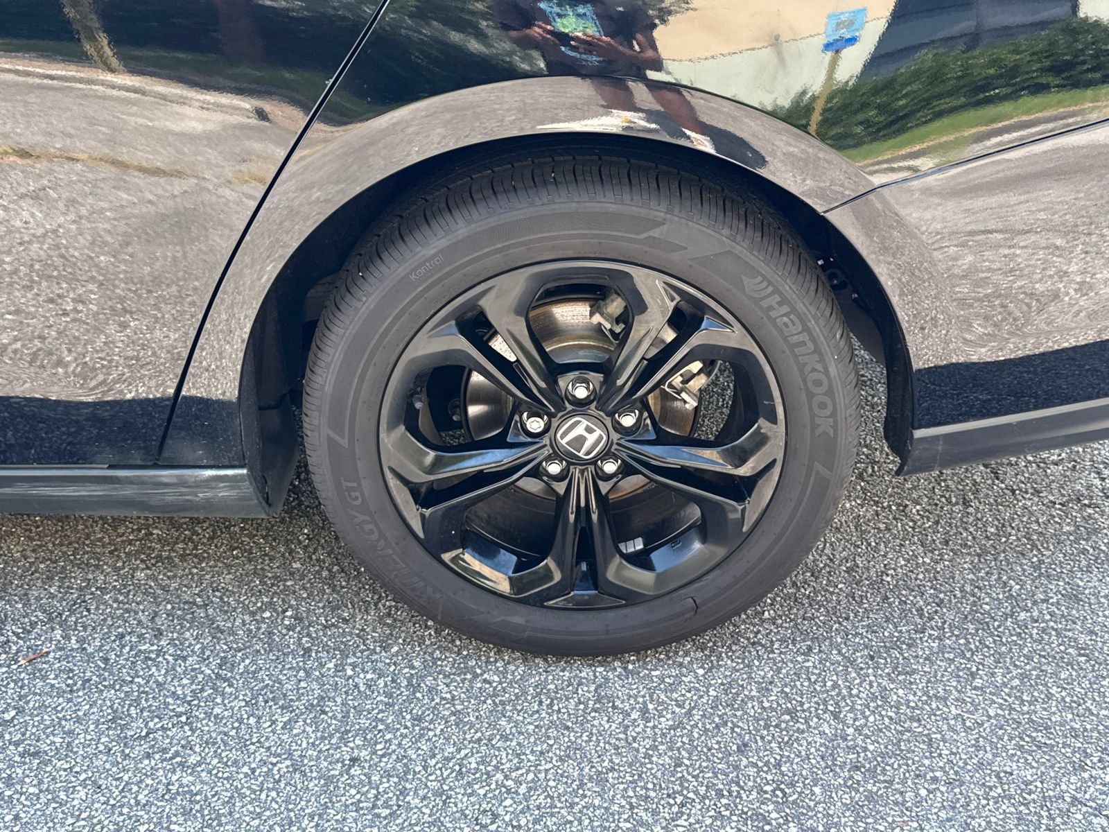 Used 2025 Honda Accord SE image 19