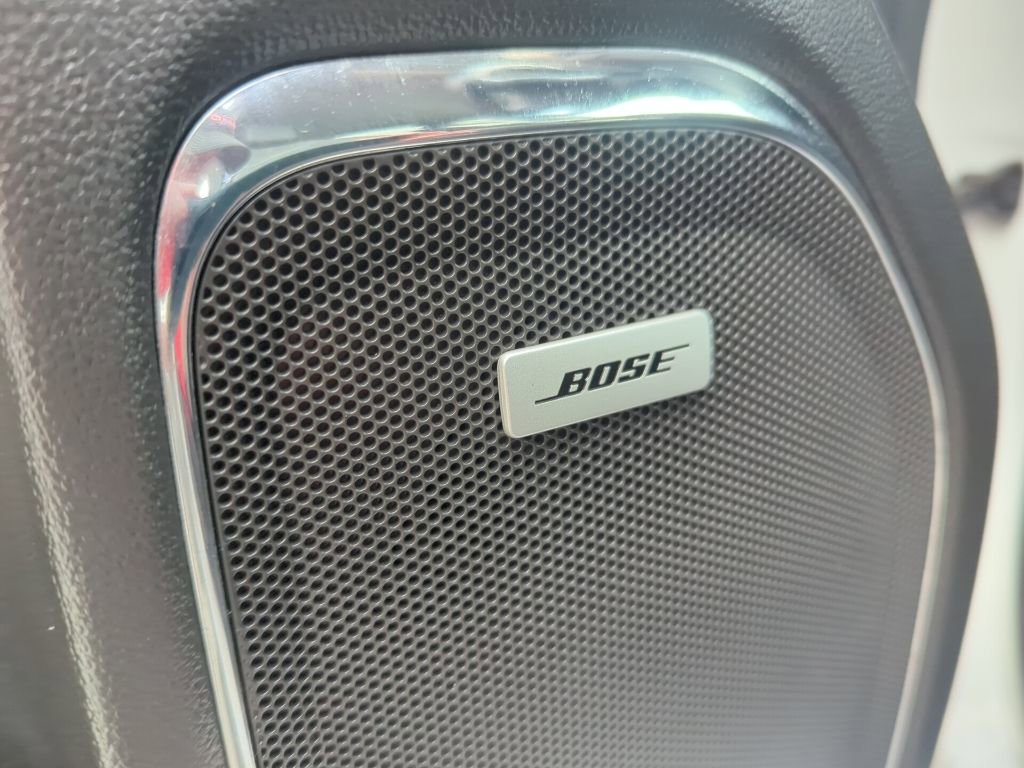 Used 2018 GMC Sierra 1500 SLT w/ SLT Premium Package image 28