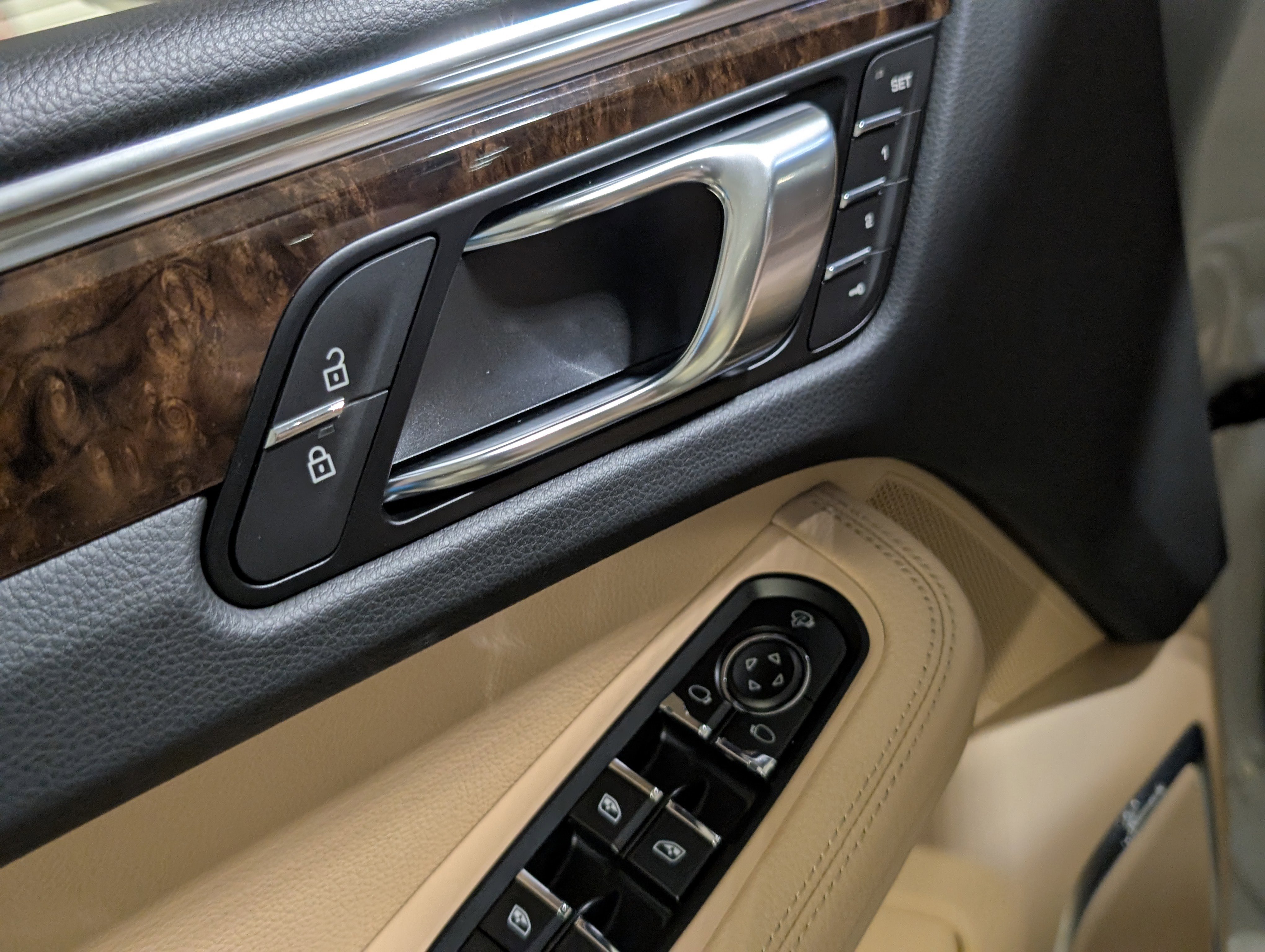 New 2026 Porsche Macan S image 19