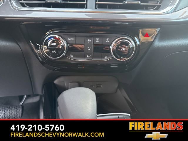 New 2026 Chevrolet Trax ACTIV w/ Sunroof Package image 5