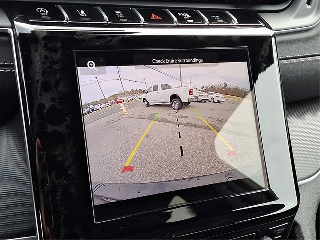 New 2025 Jeep Grand Cherokee L Laredo image 14