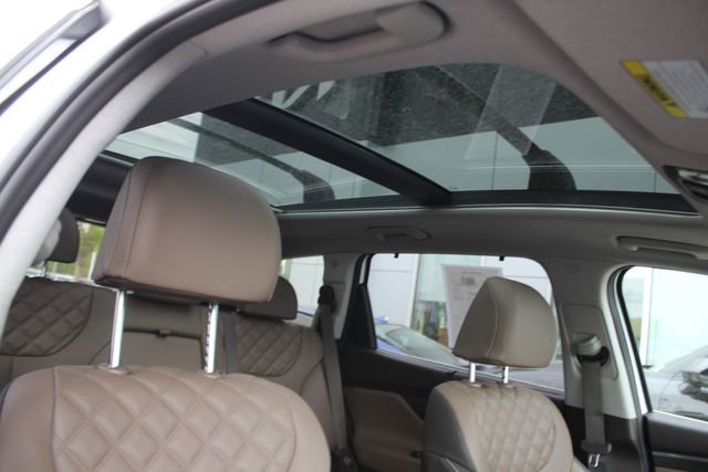 Used 2023 Hyundai Santa Fe Limited AWD/4WD image 34