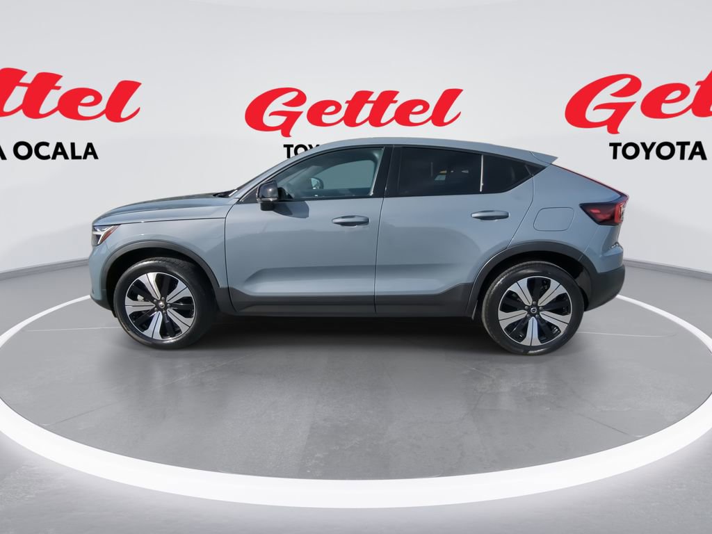 Used 2023 Volvo C40 Recharge Core image 5