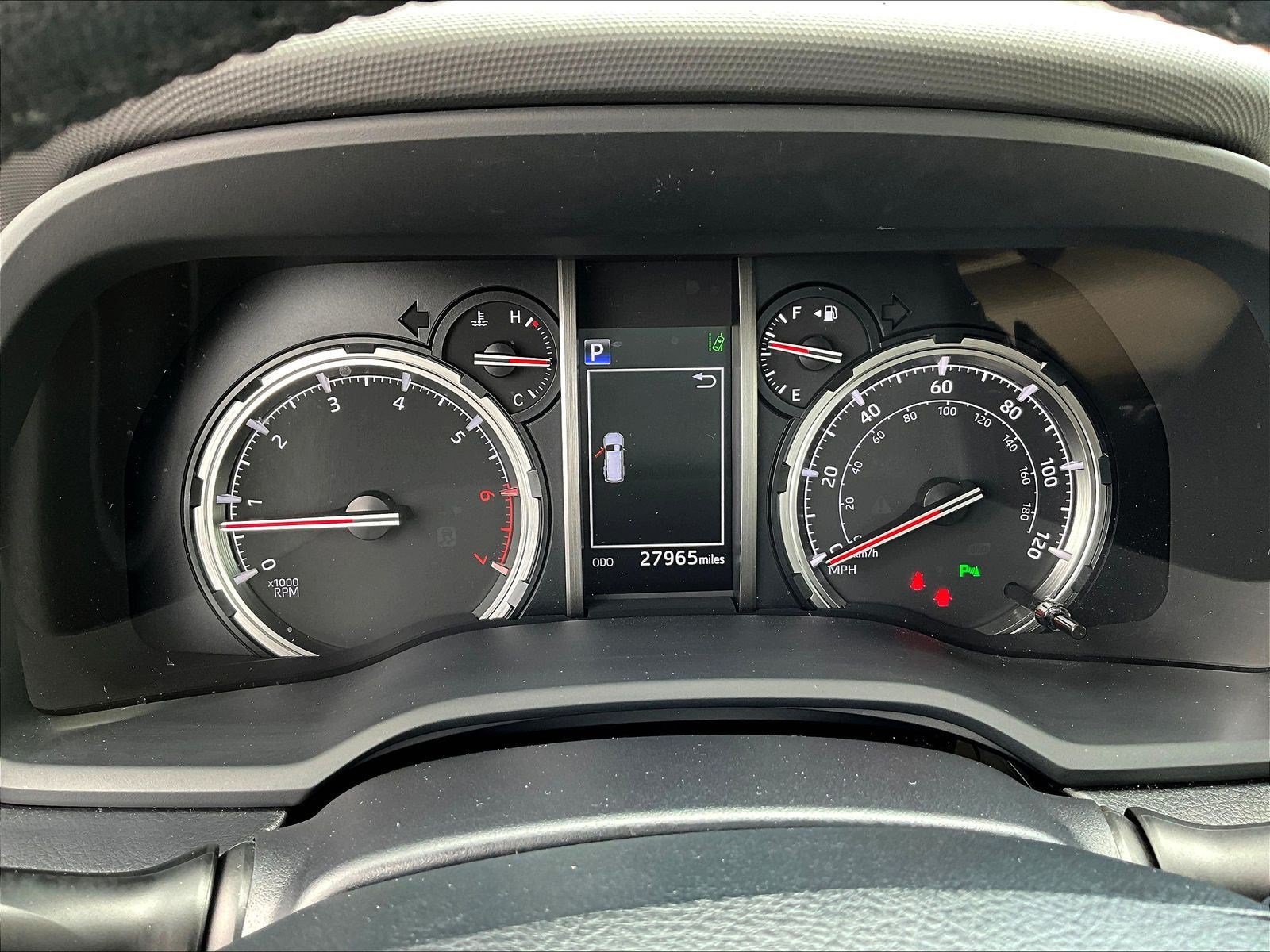 Used 2023 Toyota 4Runner Limited AWD/4WD image 13