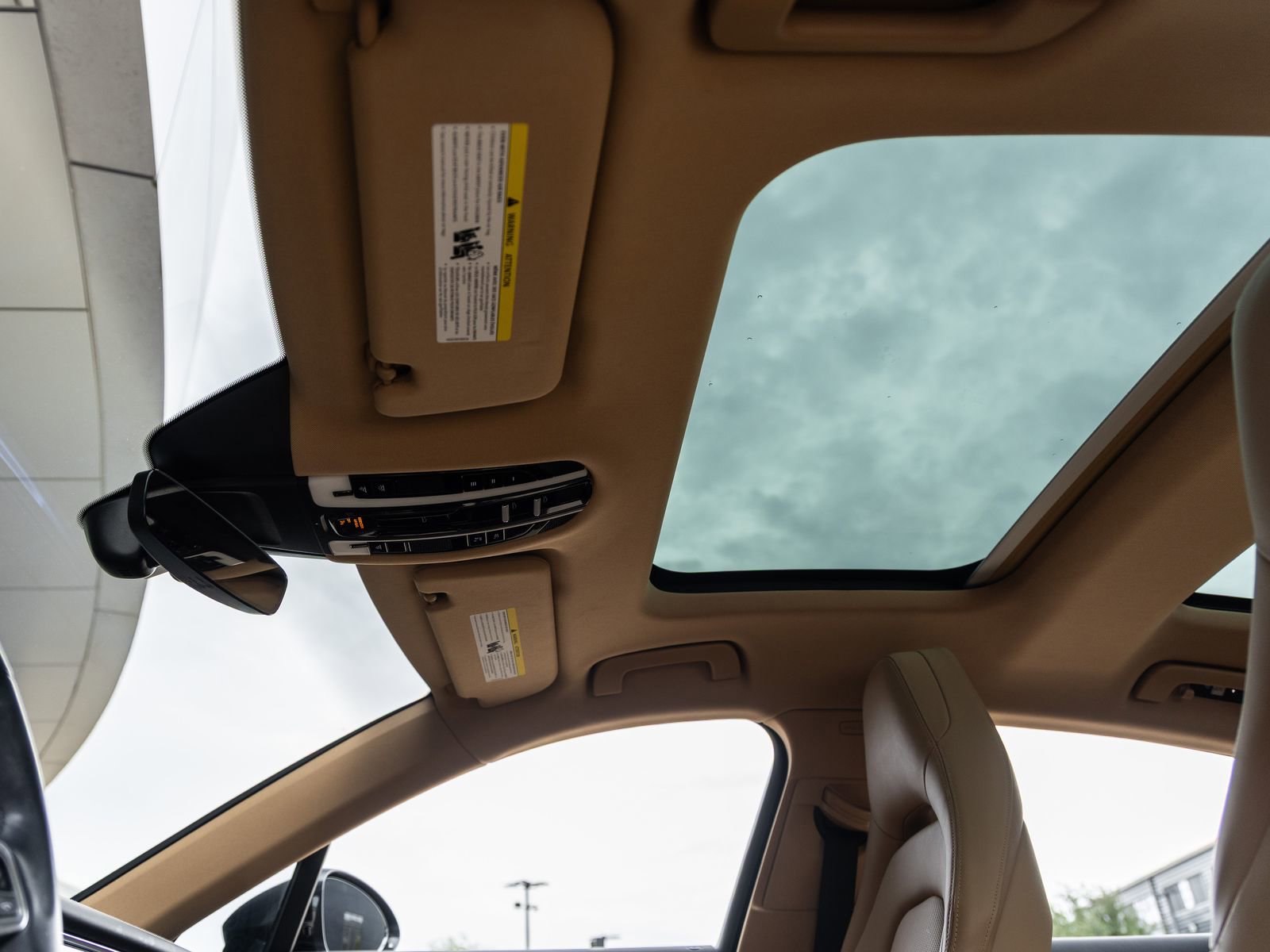 Certified 2018 Porsche Panamera image 22