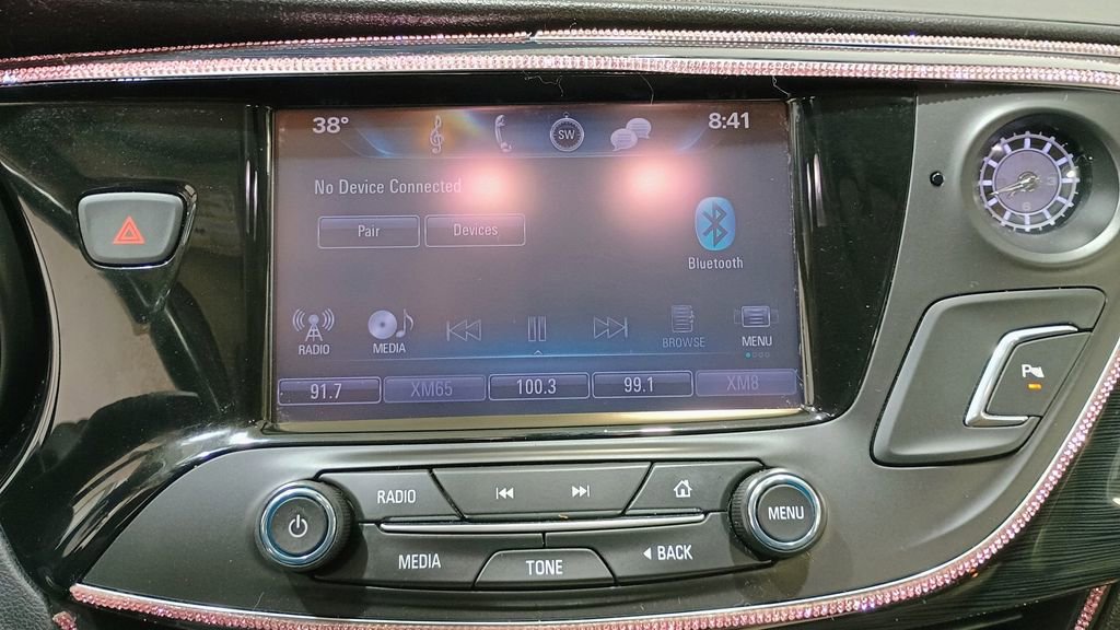 Used 2017 Buick Envision Essence image 18