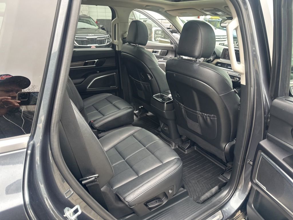 Used 2020 Kia Telluride SX image 37