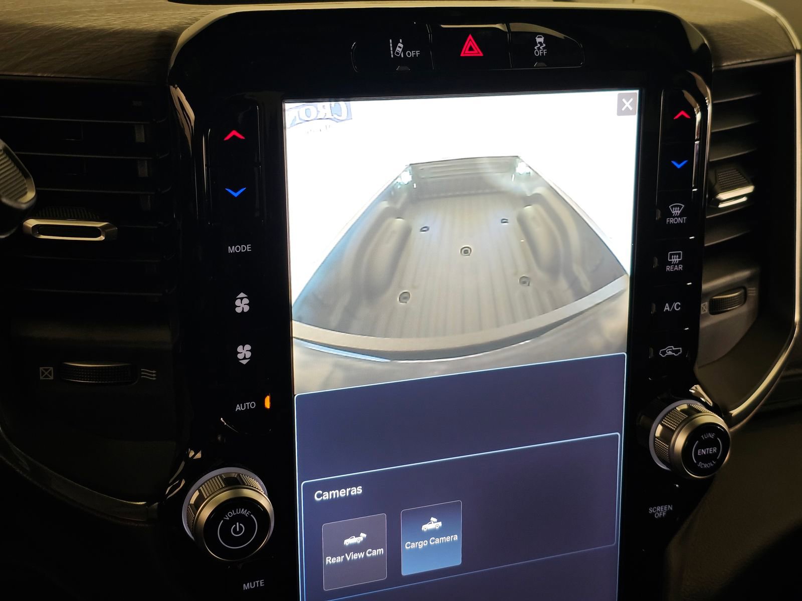 New 2026 RAM 2500 Laramie w/ Sport Appearance Package image 25