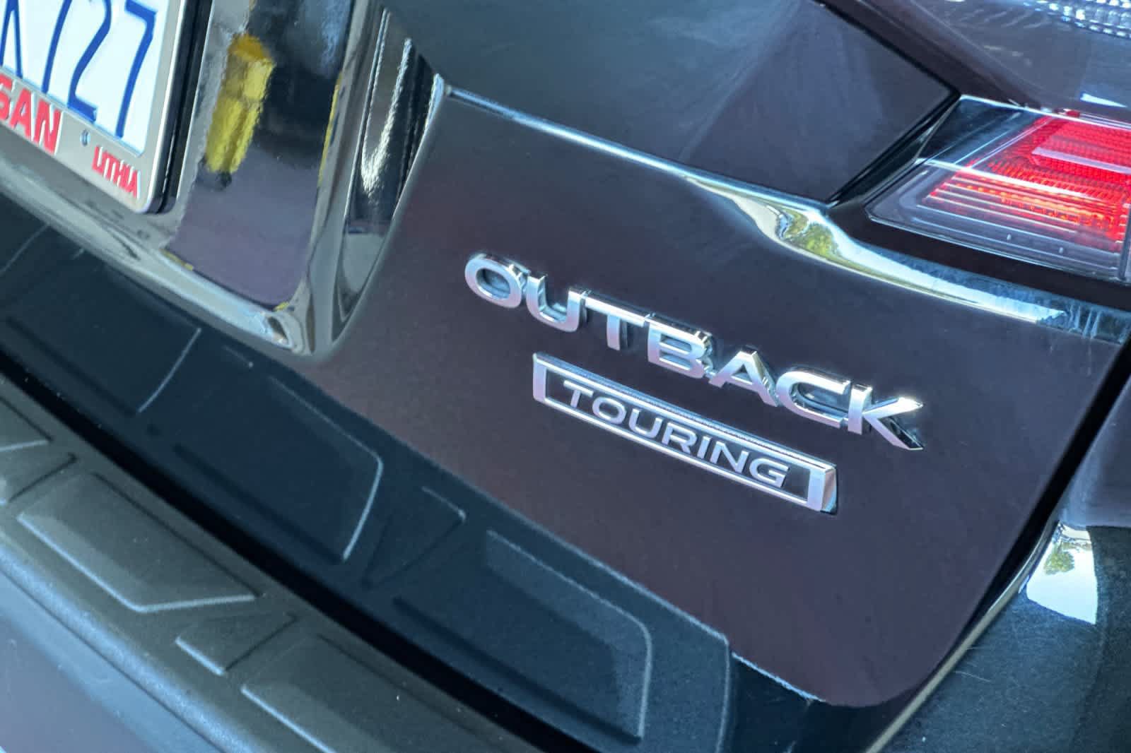 Used 2021 Subaru Outback Touring w/ Popular Package #2 AWD/4WD image 17