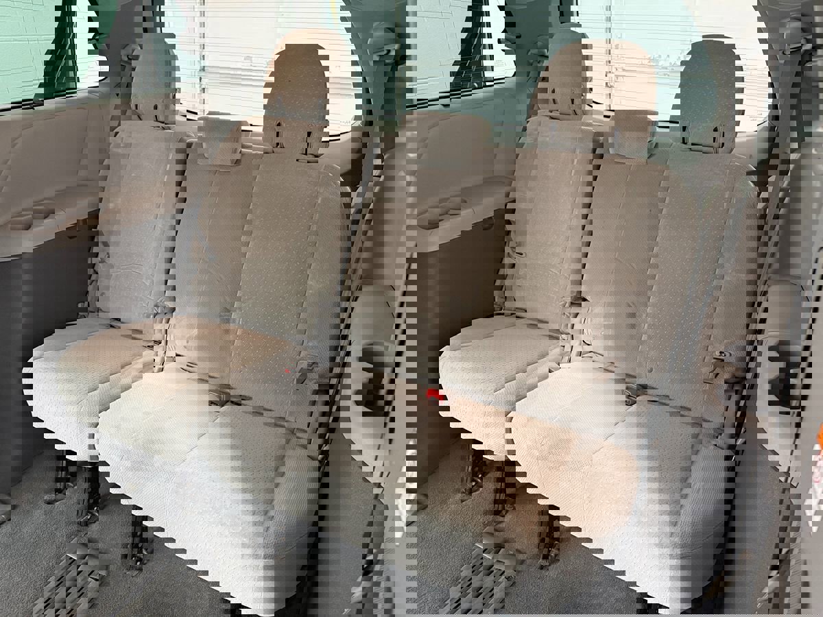 Used 2020 Toyota Sienna LE image 13