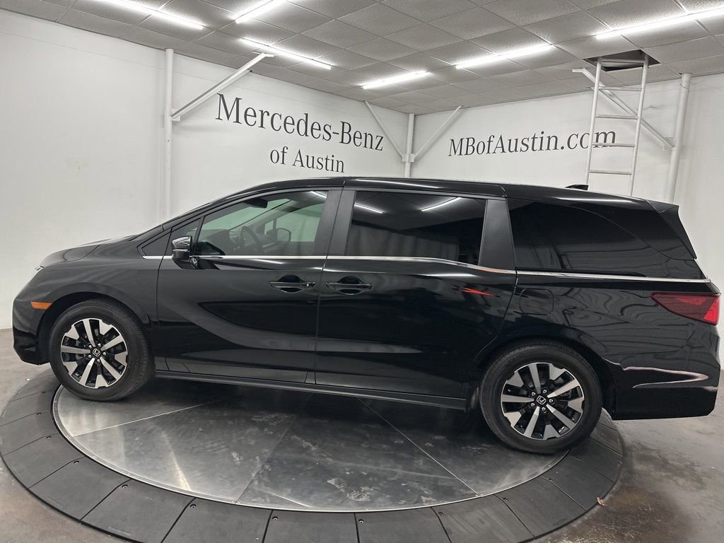 Used 2025 Honda Odyssey EX-L image 4
